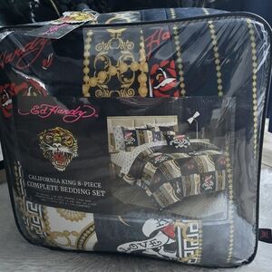 Ed Hardy California King 8piece complete Bedding setBrand new
